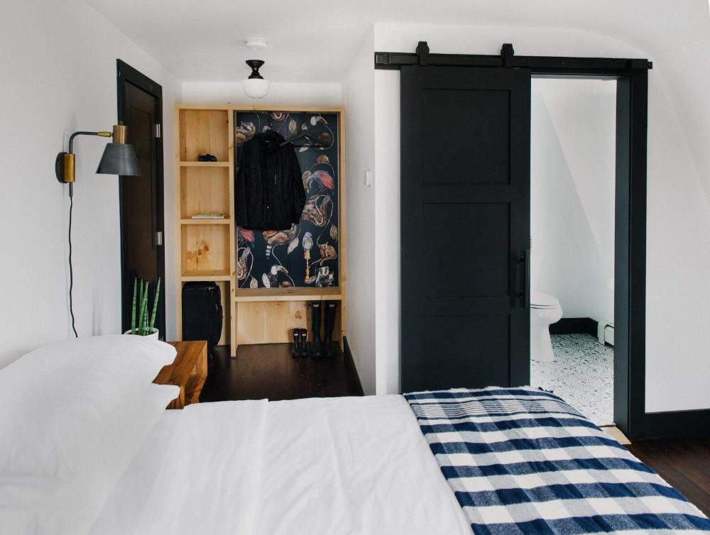 King Room interior